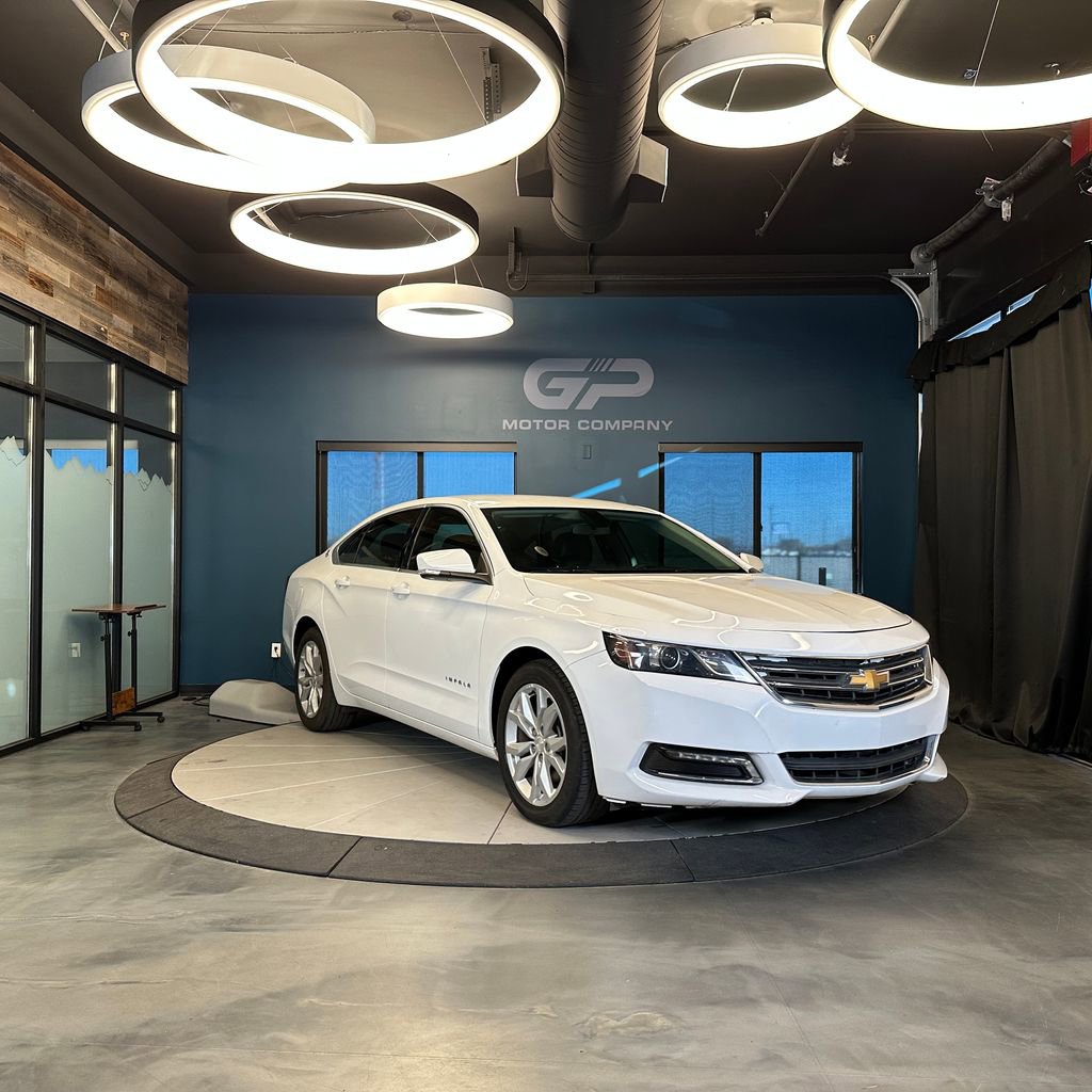Used 2019 Chevrolet Impala LT FWD image 1