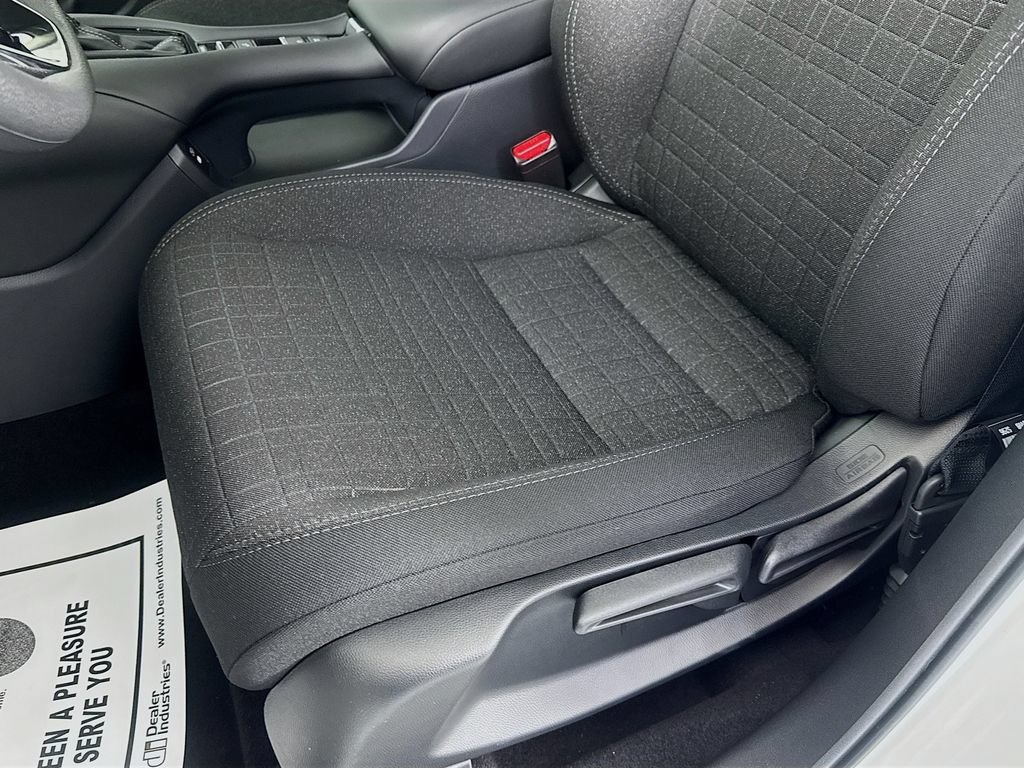 New 2027 Honda HR-V LX image 28