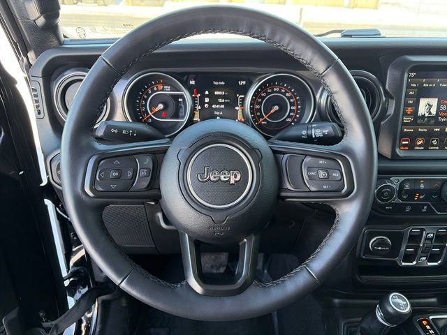 Used 2022 Jeep Gladiator Sport image 25