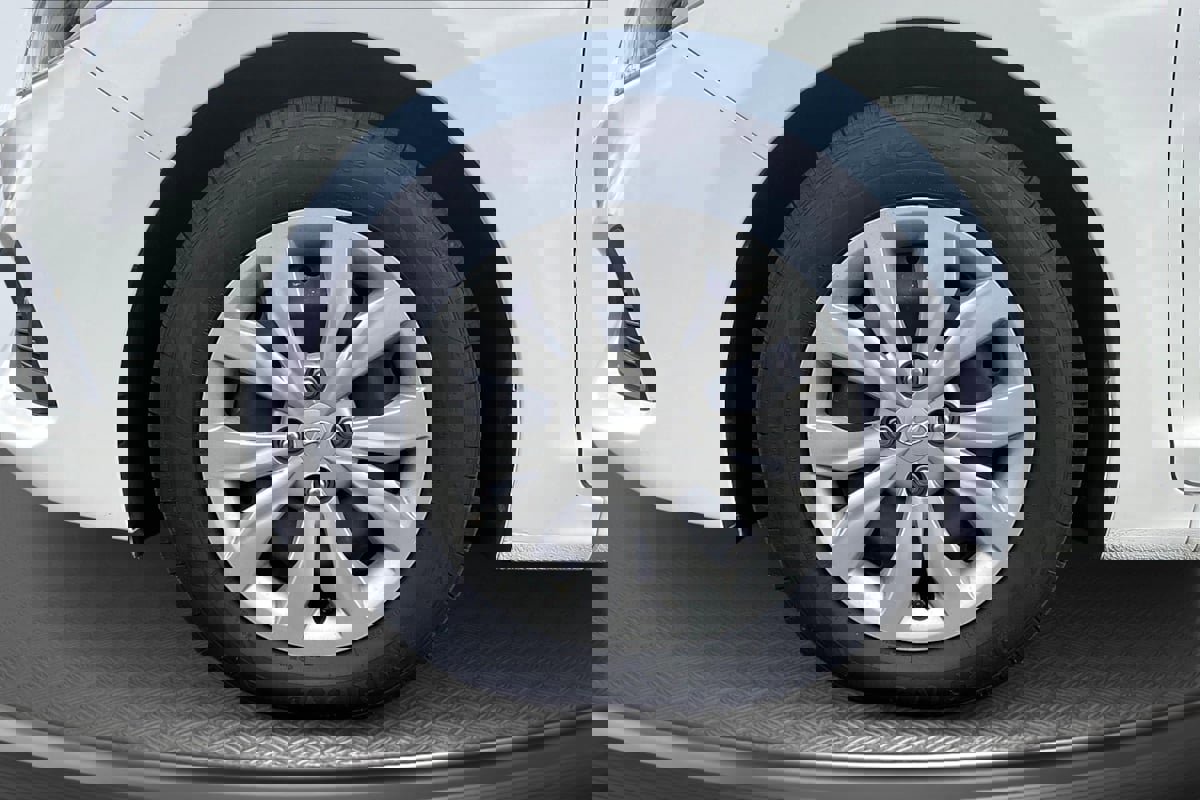 Used 2021 Hyundai Accent SE image 9