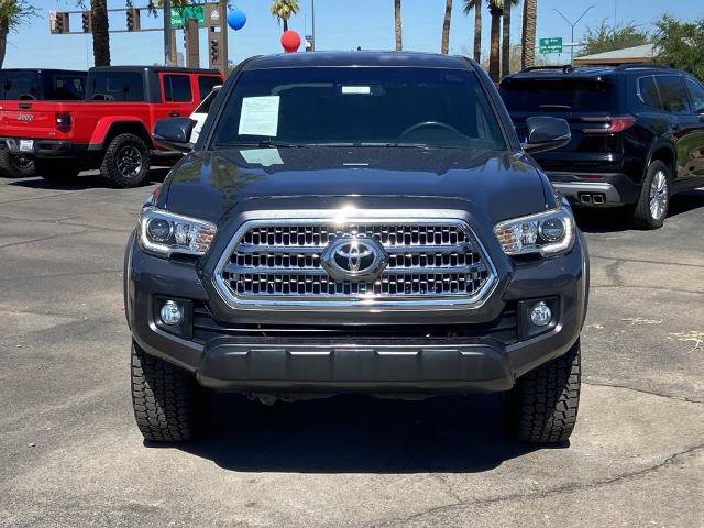 Used 2016 Toyota Tacoma TRD Off-Road AWD/4WD image 3