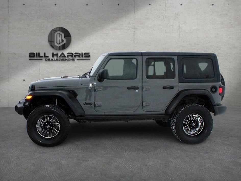 Used 2022 Jeep Wrangler Unlimited Sport image 10