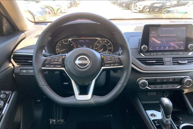 Used 2023 Nissan Altima 2.5 SR AWD/4WD image 4