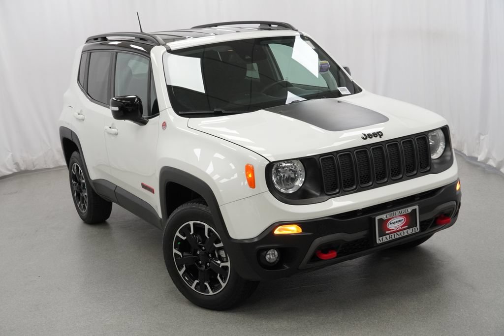 Certified 2023 Jeep Renegade Trailhawk AWD/4WD image 9