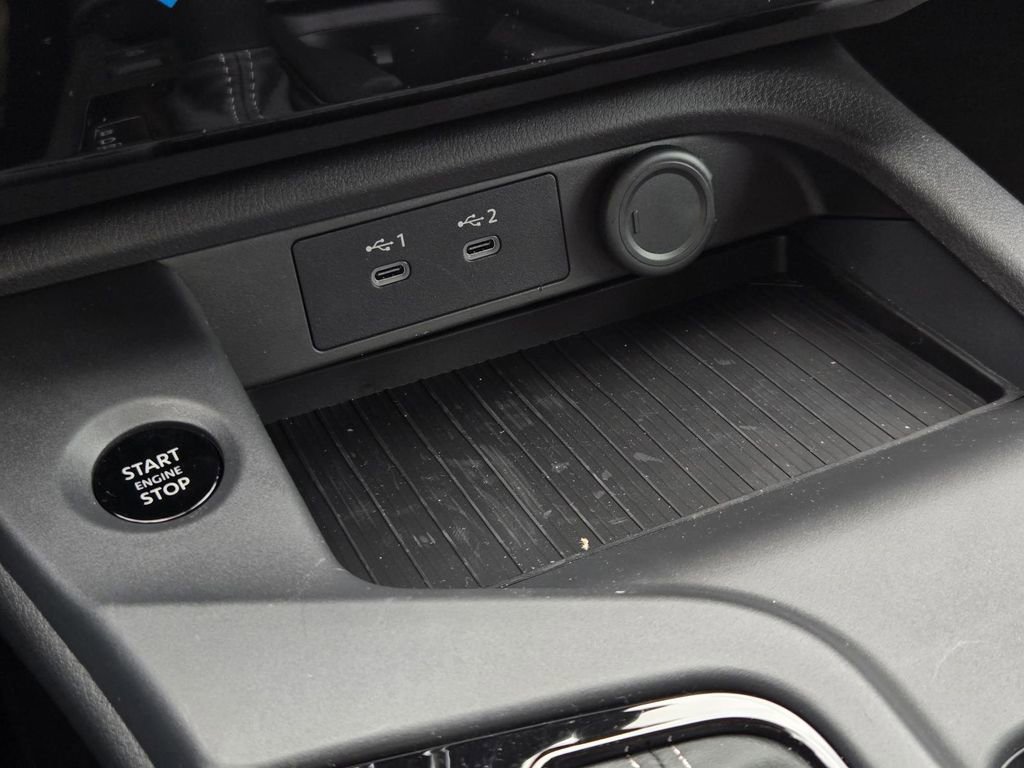 New 2026 Nissan Sentra SV w/ Floor Mat Package FWD image 21