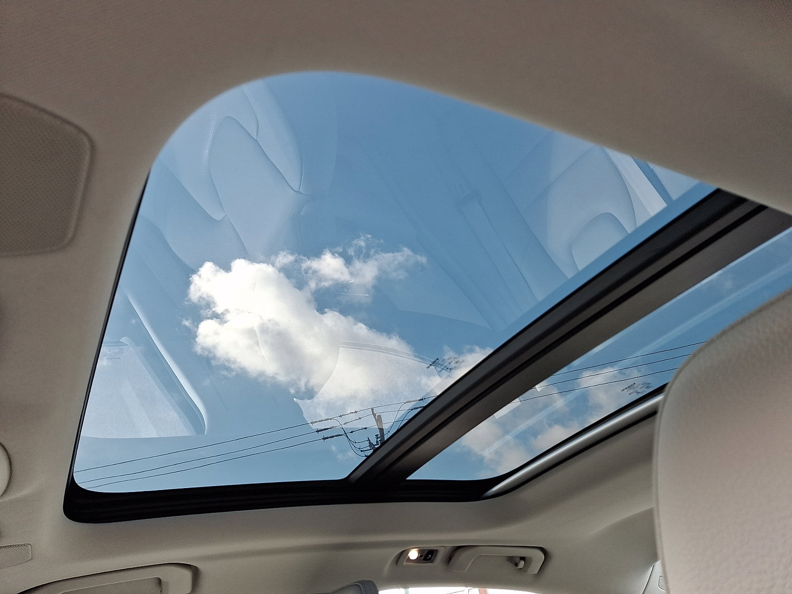 Used 2021 Volvo S60 T6 Momentum w/ Climate Package image 21