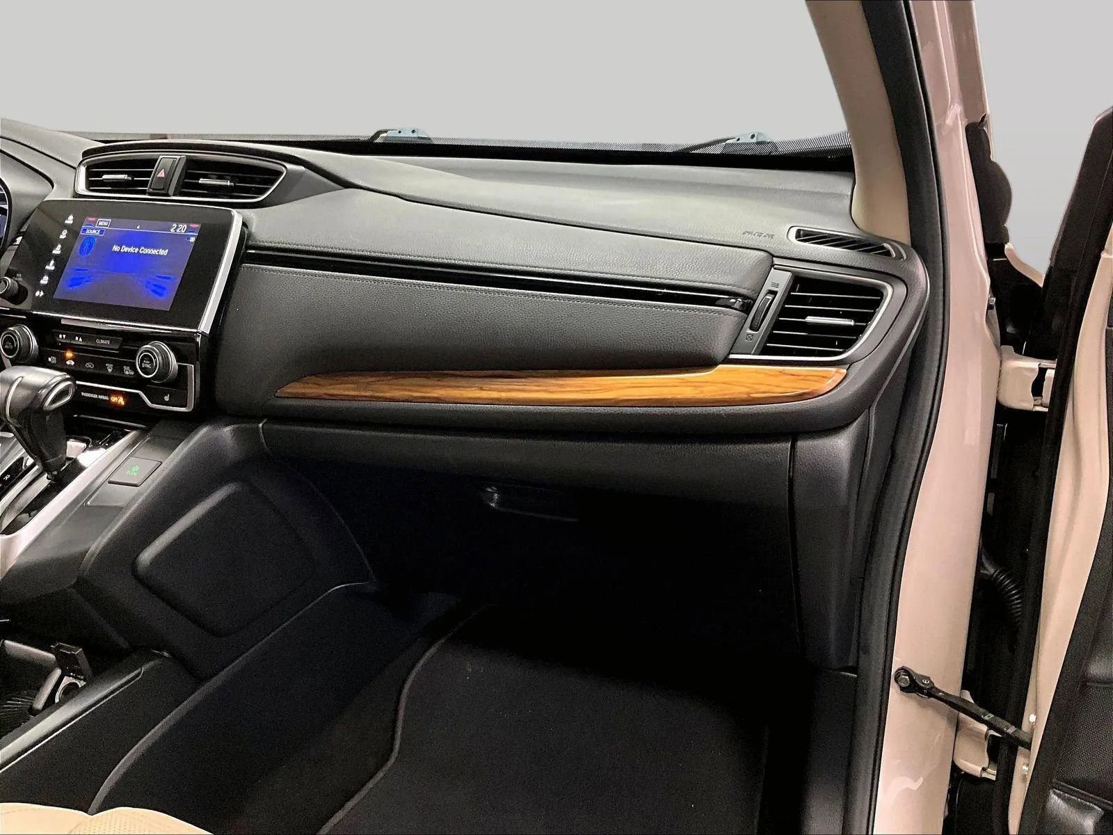 Used 2017 Honda CR-V Touring image 16