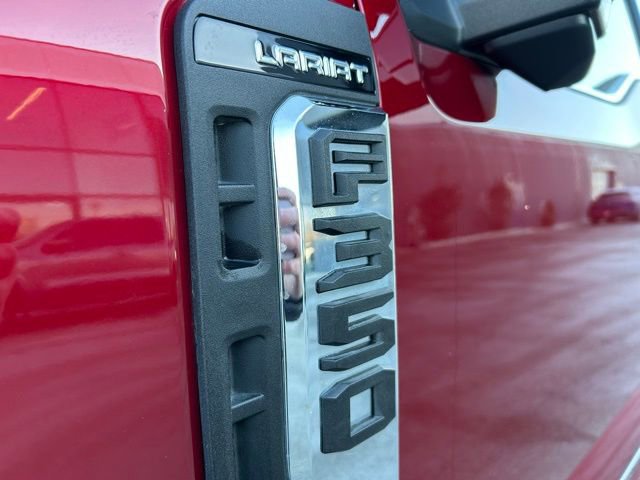 Used 2025 Ford F350 Lariat image 9