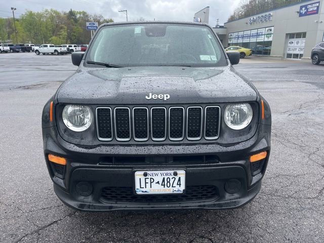 Used 2023 Jeep Renegade Latitude AWD/4WD image 11