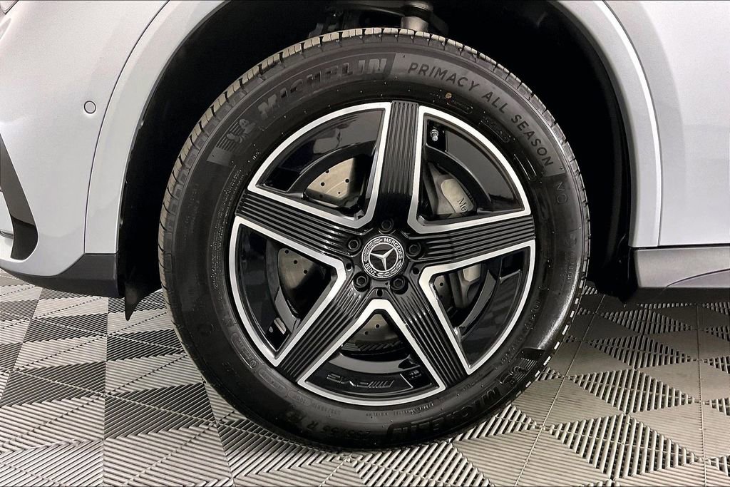 Certified 2026 Mercedes-Benz GLC 300 4MATIC image 8