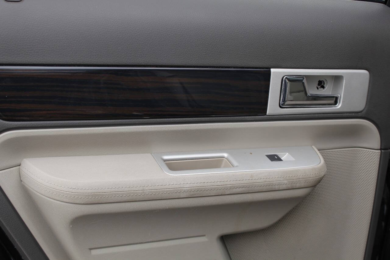 Used 2008 Lincoln MKX AWD image 33