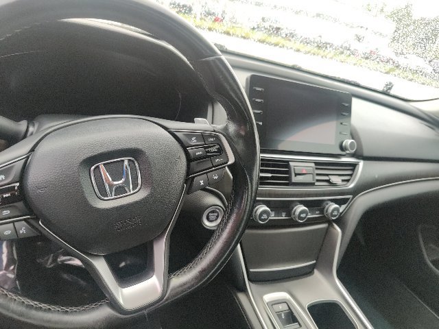 Used 2020 Honda Accord Touring image 31