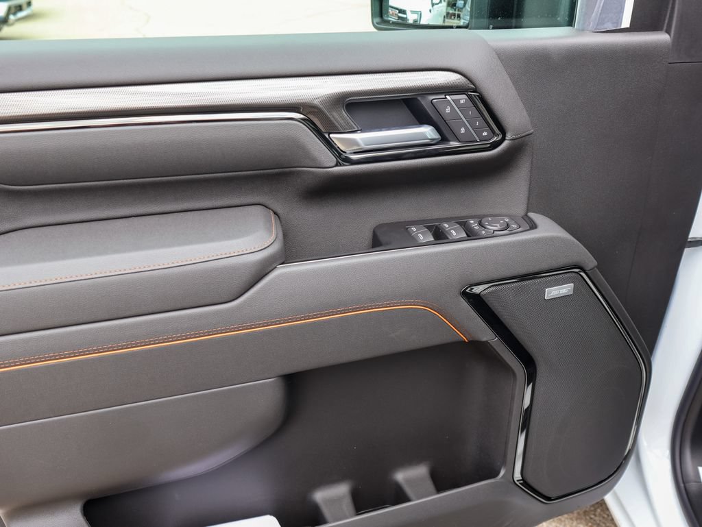 New 2026 GMC Sierra 2500 AT4 w/ AT4 Premium Plus Package AWD/4WD image 12