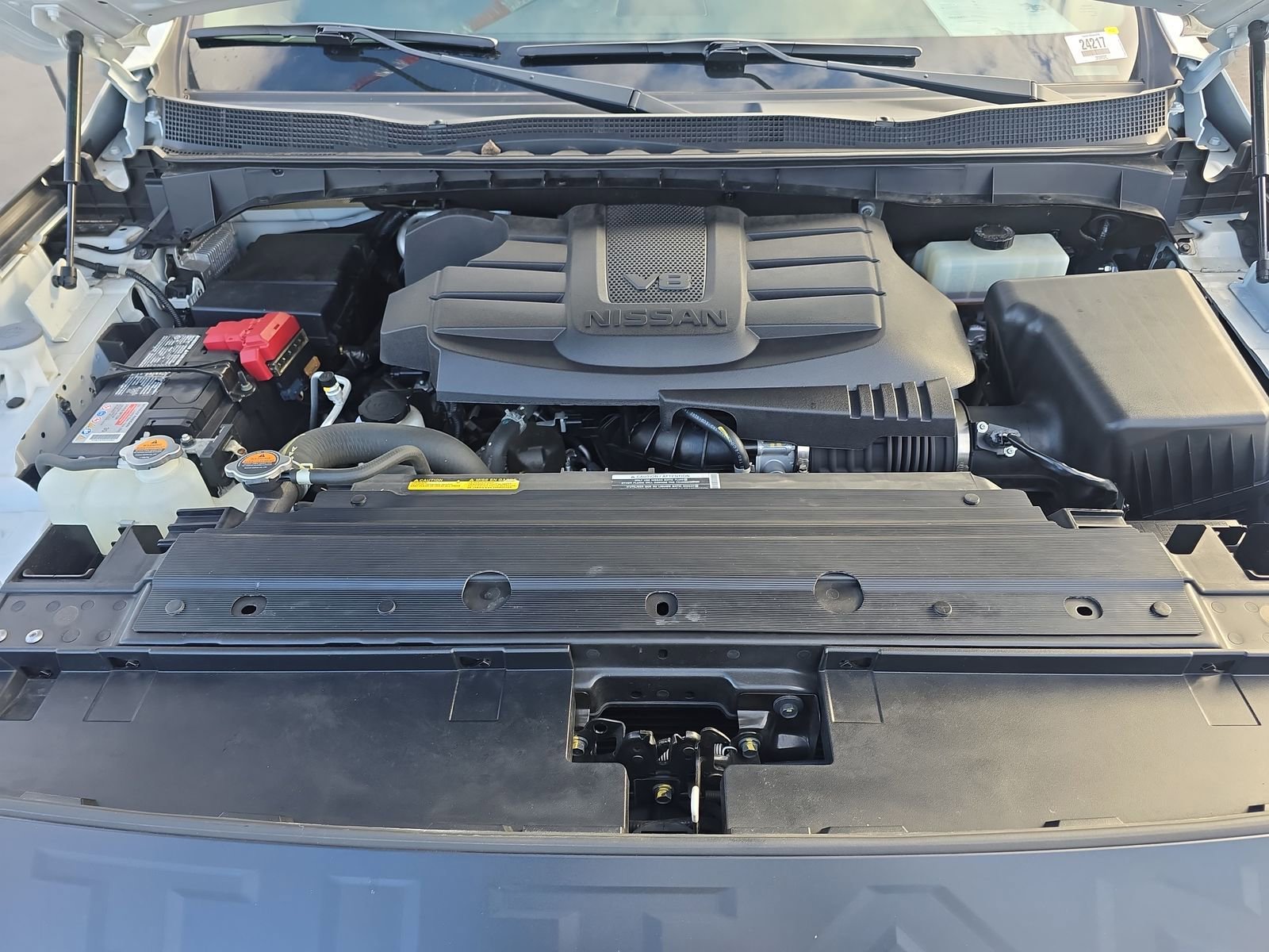 Used 2021 Nissan Titan PRO-4X w/ Pro-4x Convenience Package image 33