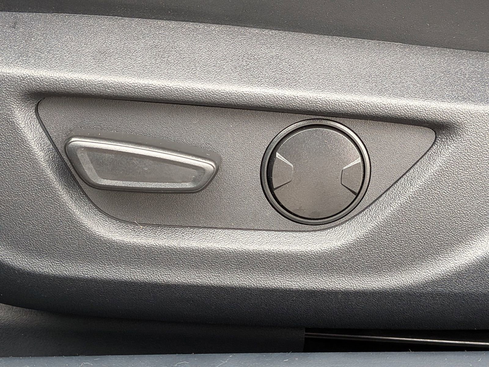 Certified 2024 Ford Mustang Premium image 19