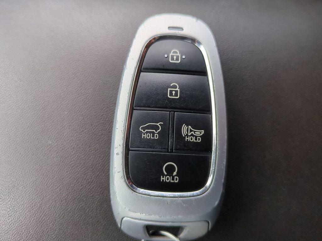 Used 2023 Hyundai Santa Fe SEL Convenience AWD/4WD image 39