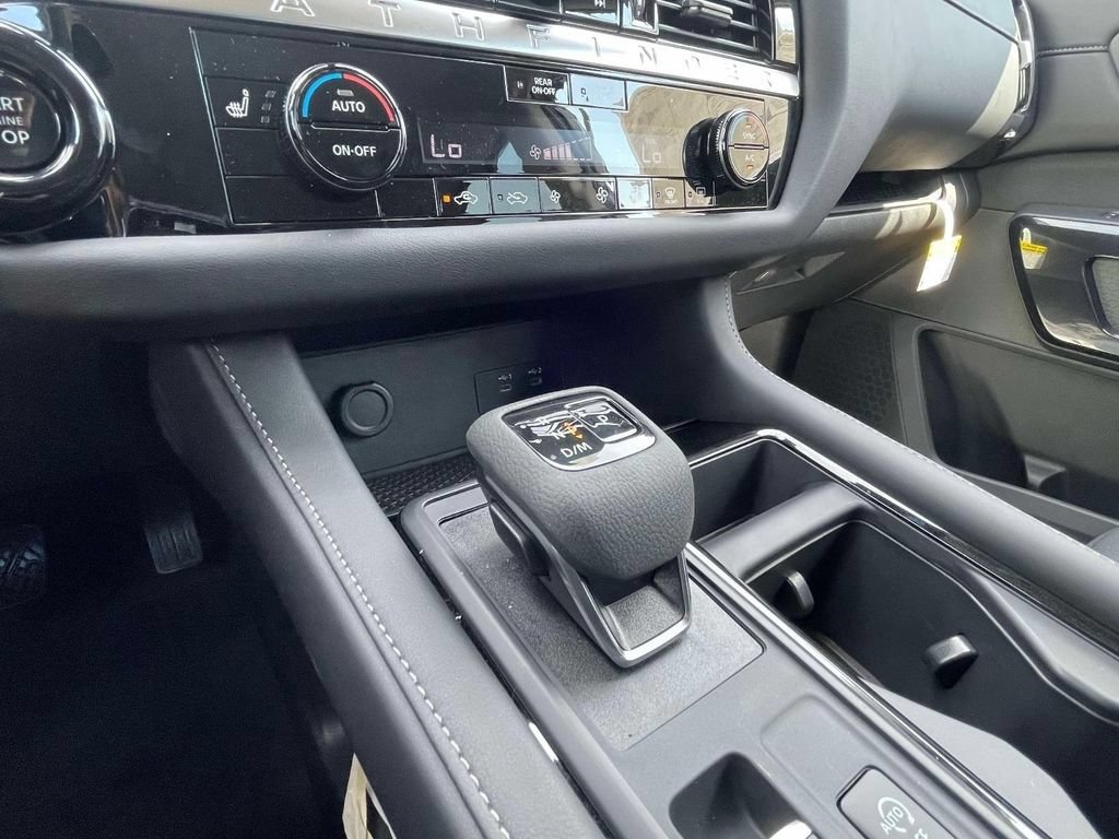 New 2026 Nissan Pathfinder SV AWD/4WD image 31