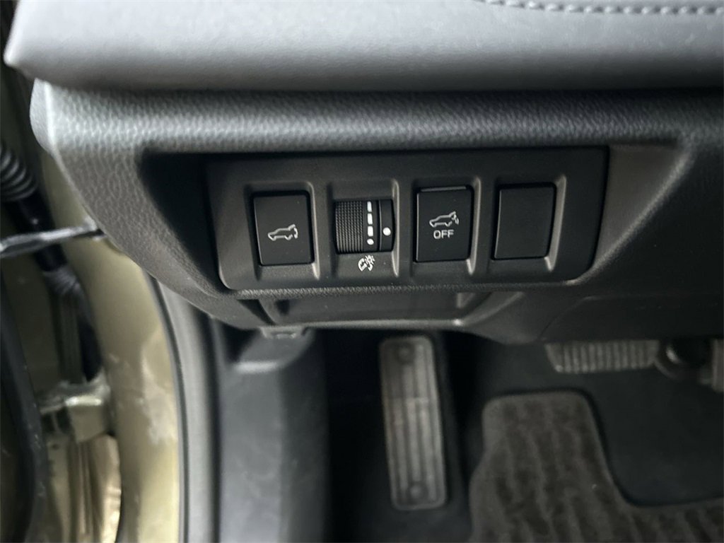 Certified 2024 Subaru Outback Limited image 17