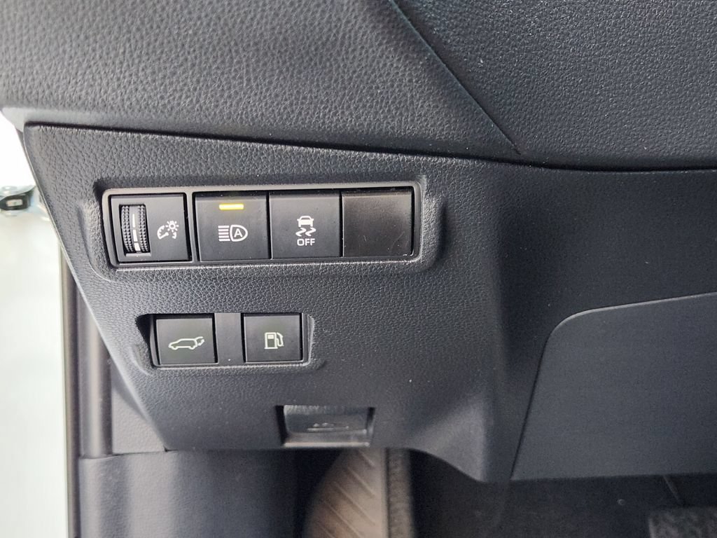Used 2024 Toyota Corolla Cross AWD Hybrid w/ Convenience Package image 19