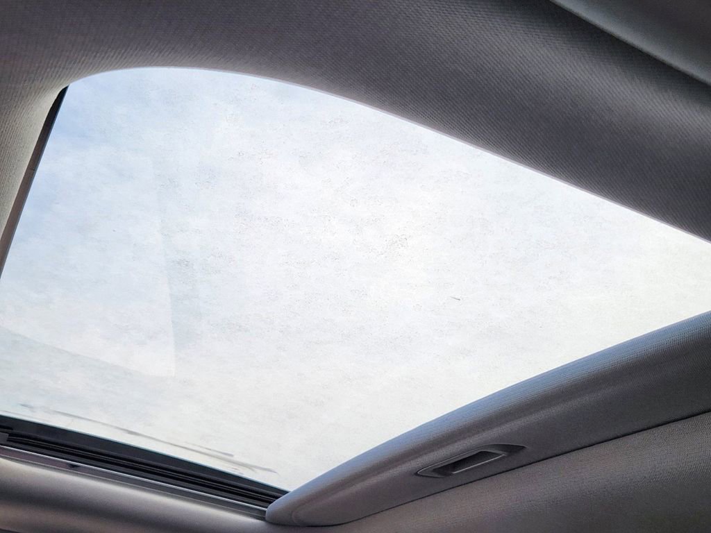 New 2025 Kia Carnival SX Prestige image 22