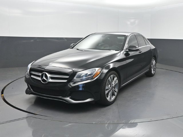 Used 2018 Mercedes-Benz C 300 Sedan image 2