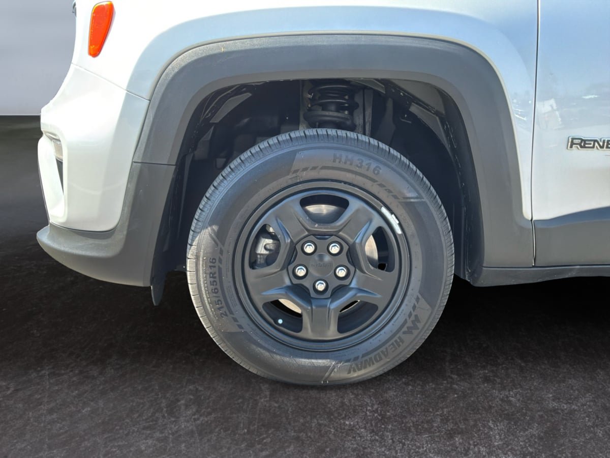 Used 2019 Jeep Renegade Sport AWD/4WD image 9