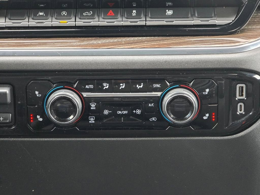 Used 2023 Chevrolet Silverado 1500 LT image 15