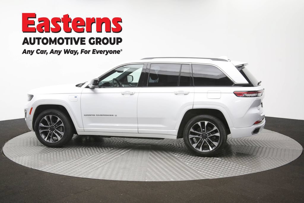 Used 2022 Jeep Grand Cherokee Overland AWD/4WD image 65