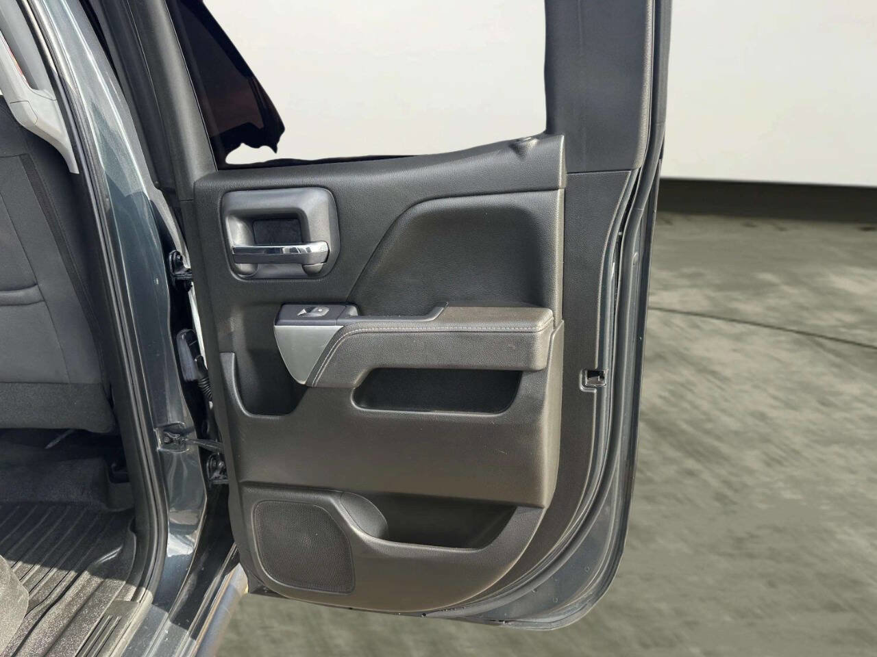 Used 2017 Chevrolet Silverado 1500 LT w/ All Star Edition image 18