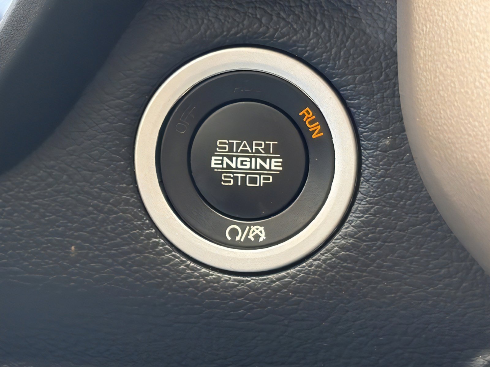 Used 2021 RAM 1500 Laramie image 26