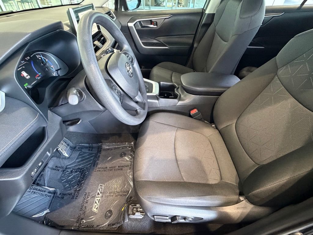 Certified 2025 Toyota RAV4 XLE image 19