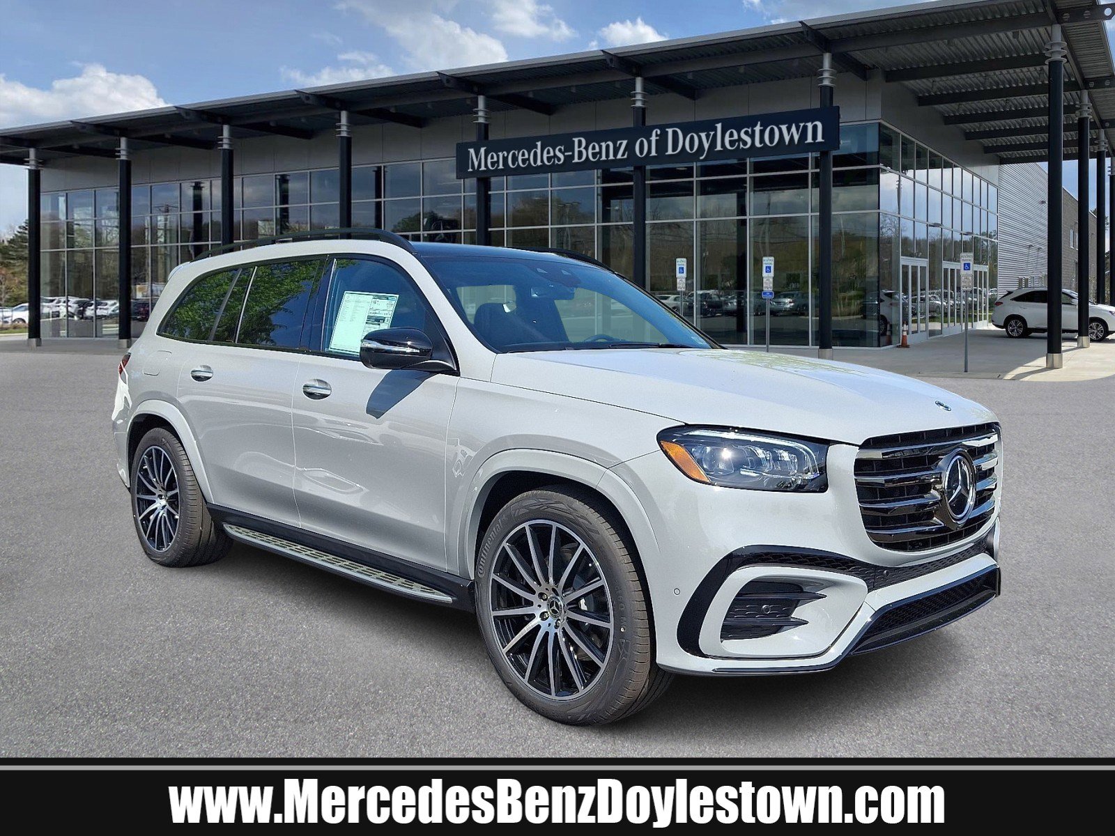 New 2025 Mercedes-Benz GLS 580 4MATIC
