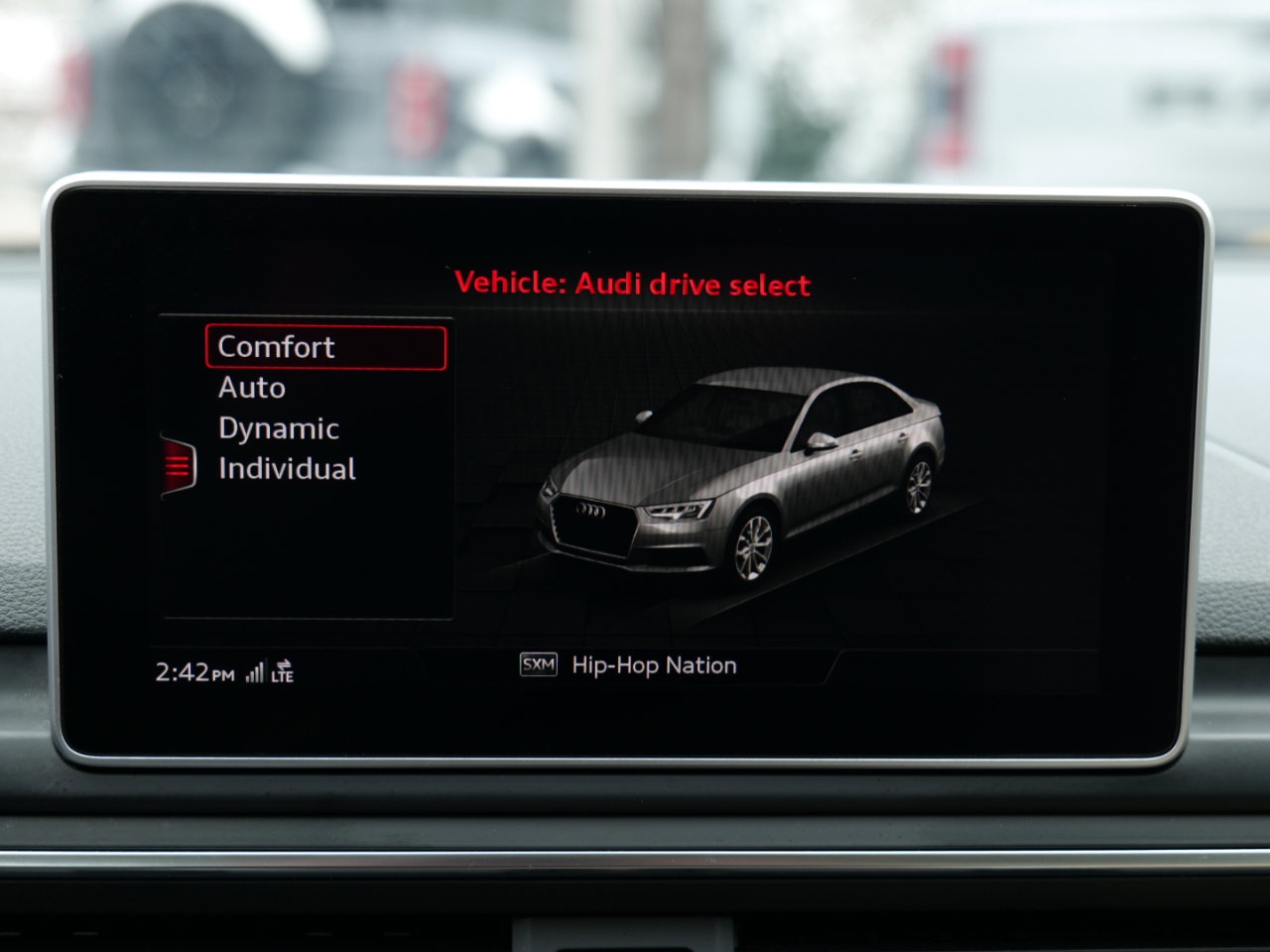 Used 2019 Audi A4 2.0T Premium Plus w/ Premium Plus Package image 28