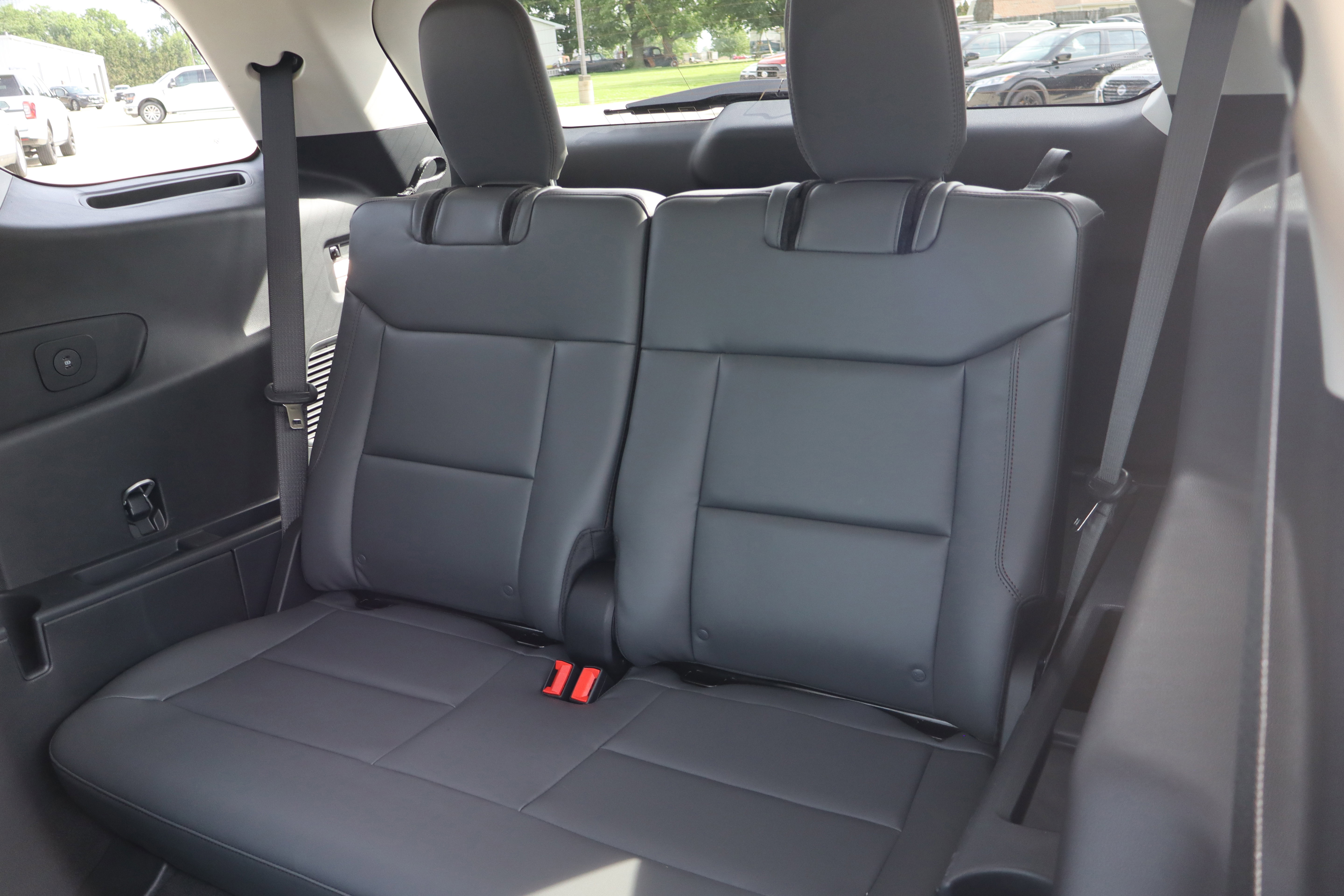 New 2026 Ford Explorer Active w/ Active Comfort Package AWD/4WD image 11