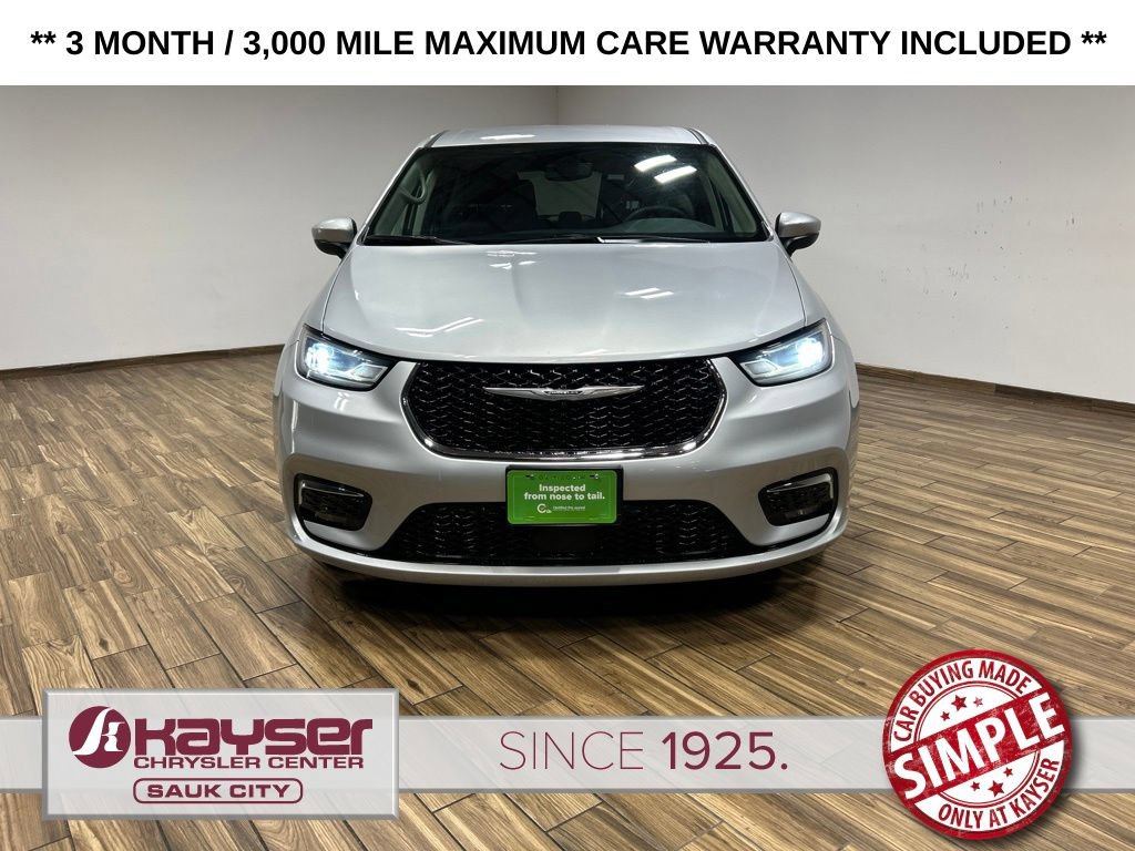 Certified 2023 Chrysler Pacifica Touring-L FWD image 3