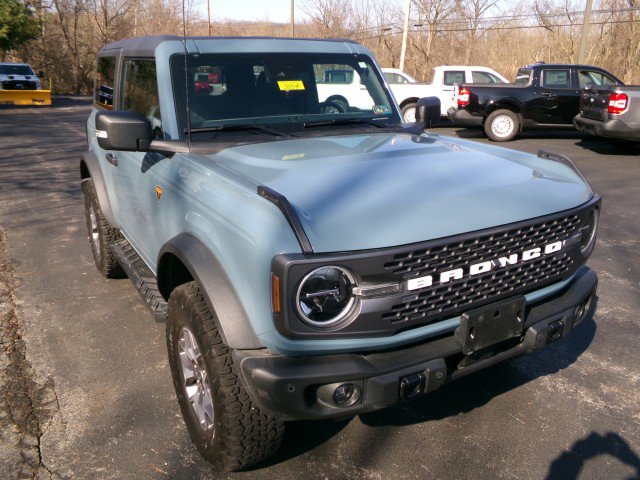 Used 2023 Ford Bronco Badlands image 2
