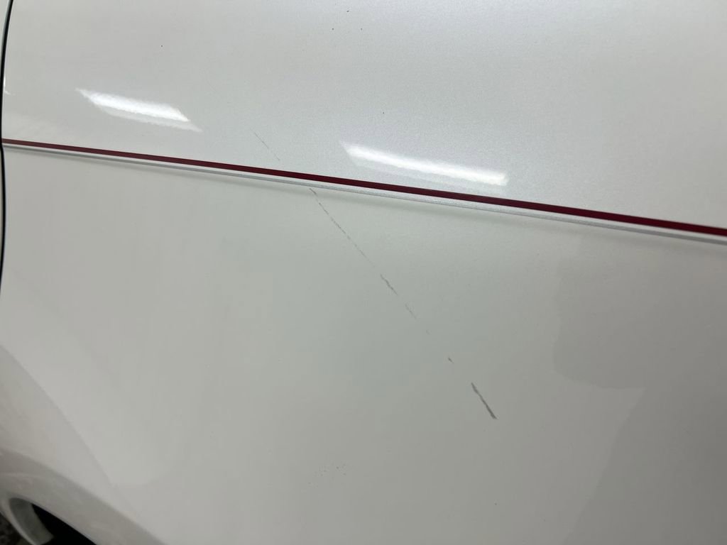Used 2012 Cadillac SRX Luxury FWD image 30