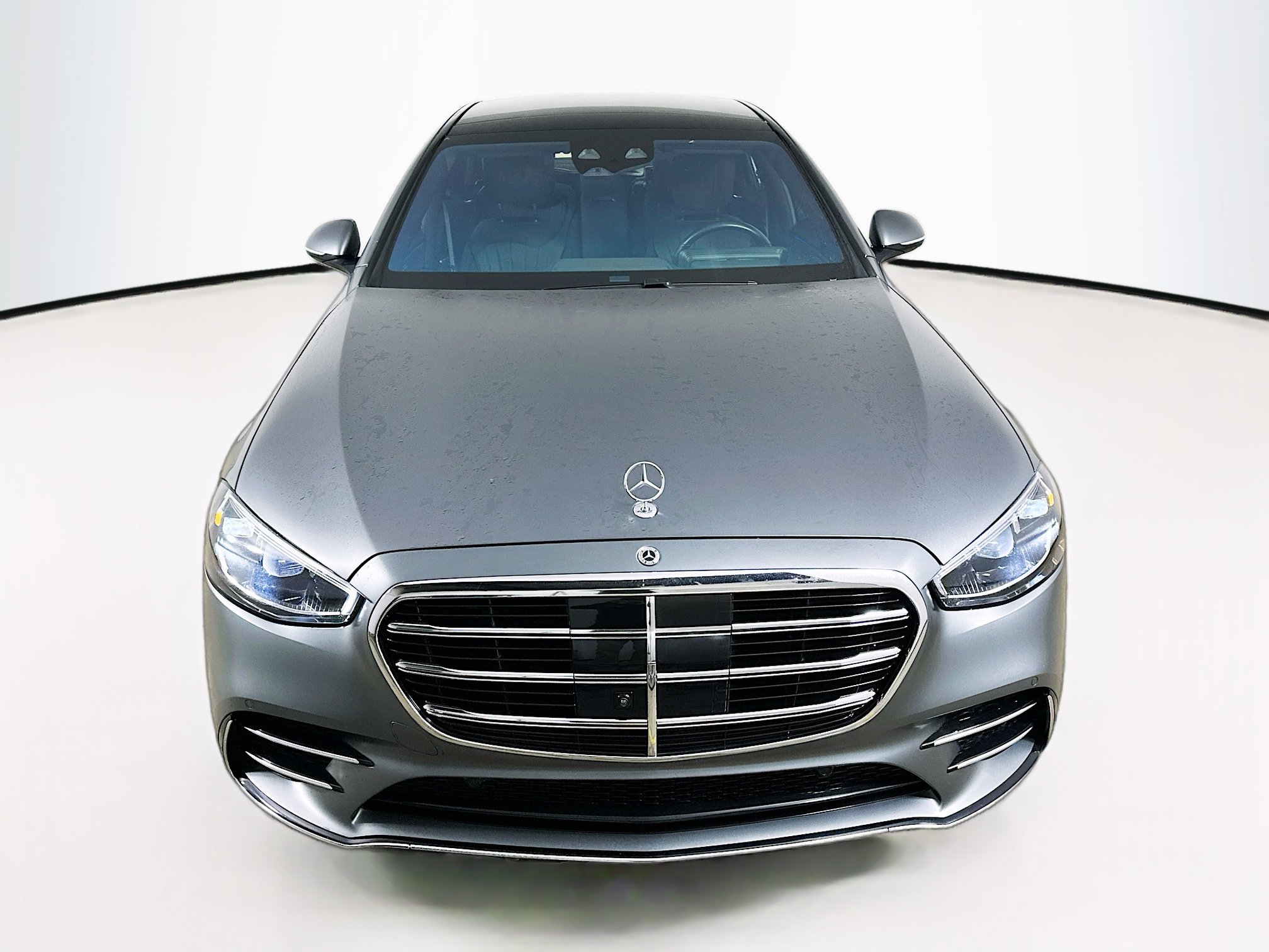 Certified 2022 Mercedes-Benz S 500 4MATIC w/ AMG Line Package image 2