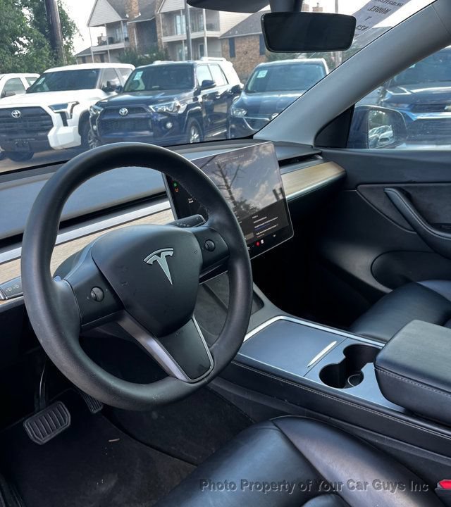 Used 2021 Tesla Model Y Long Range AWD/4WD image 21