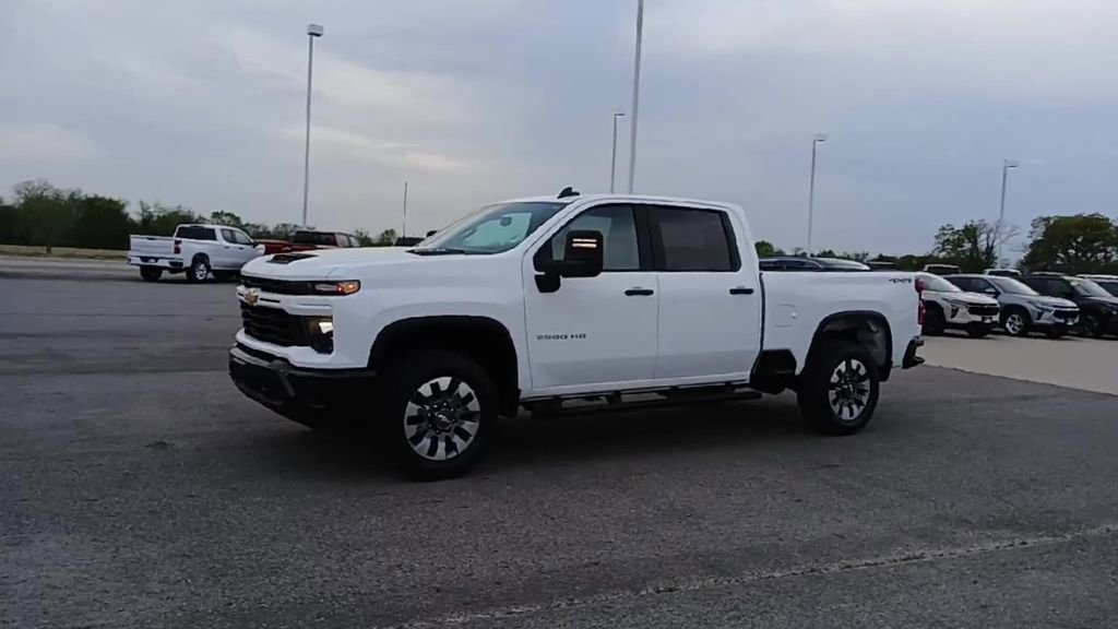 Certified 2025 Chevrolet Silverado 2500 Custom w/ Custom Convenience Package image 4