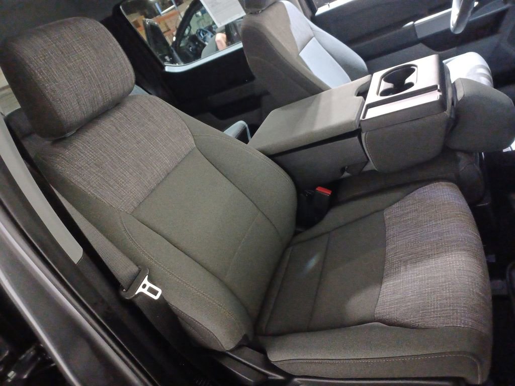 Used 2023 Ford F150 XLT w/ Trailer Tow Package AWD/4WD image 25