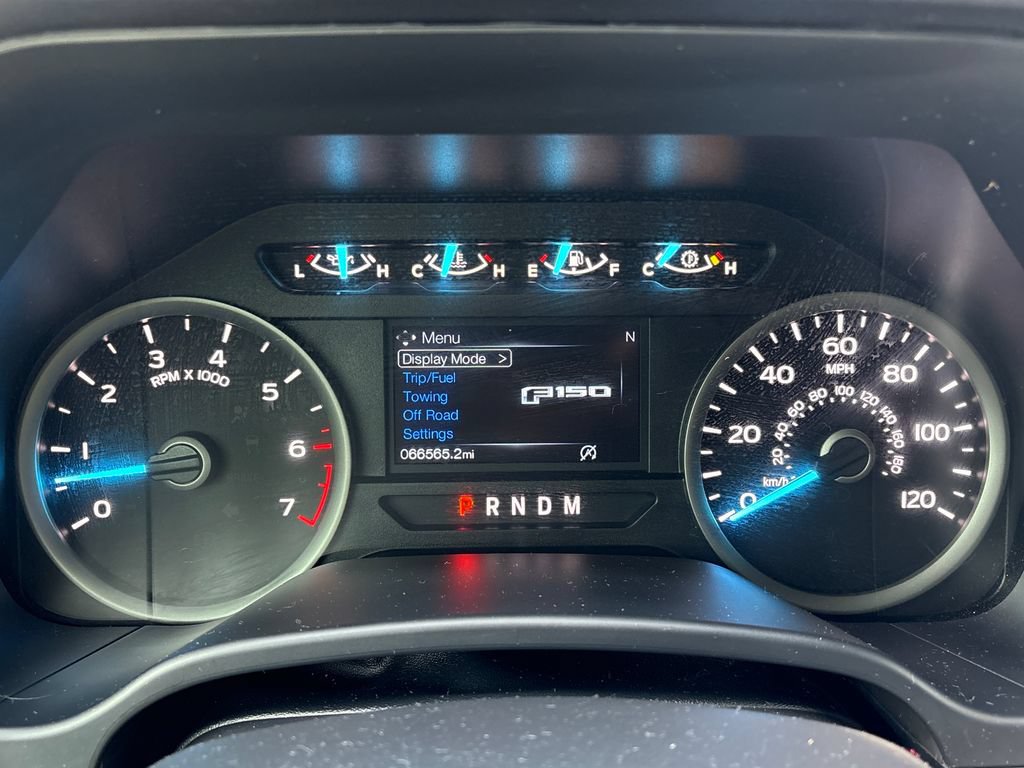 Certified 2019 Ford F150 XLT w/ Equipment Group 302A Luxury AWD/4WD image 19