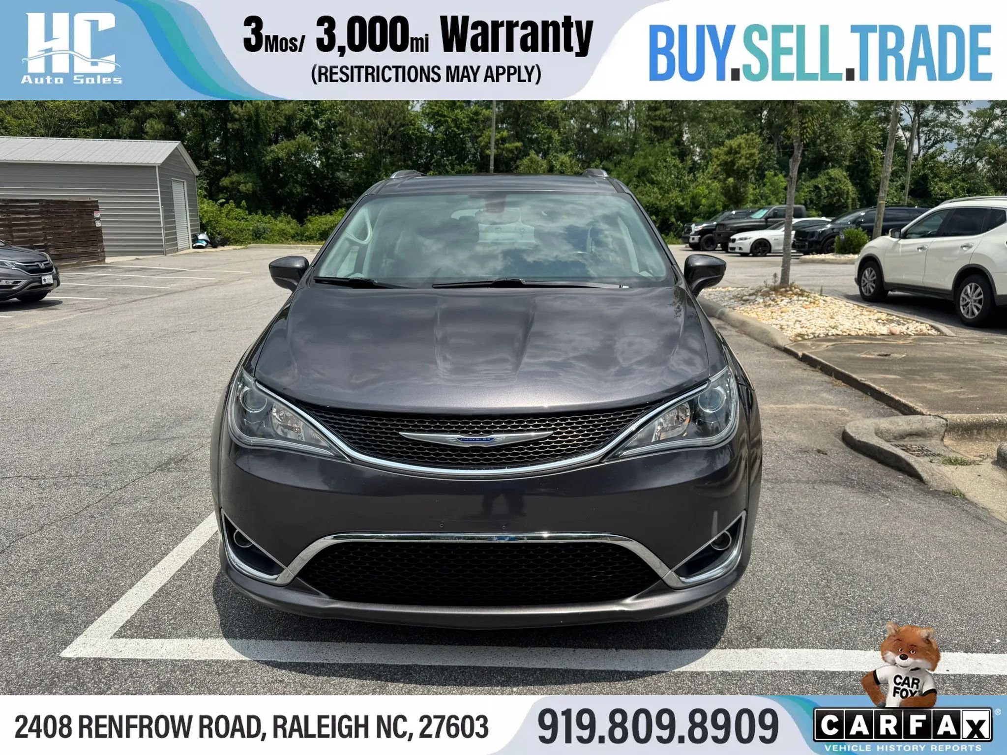 Used 2019 Chrysler Pacifica Touring-L FWD image 8