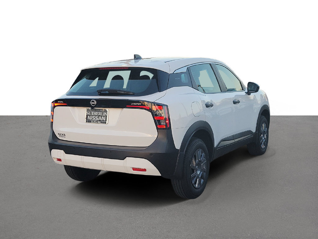 Used 2026 Nissan Kicks S FWD image 3