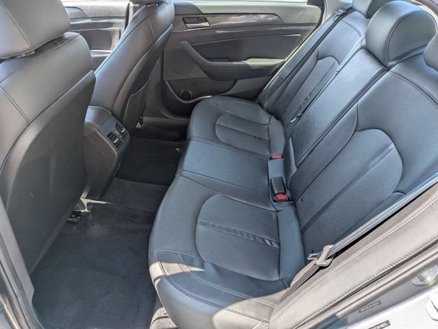Used 2019 Hyundai Sonata Limited FWD image 16