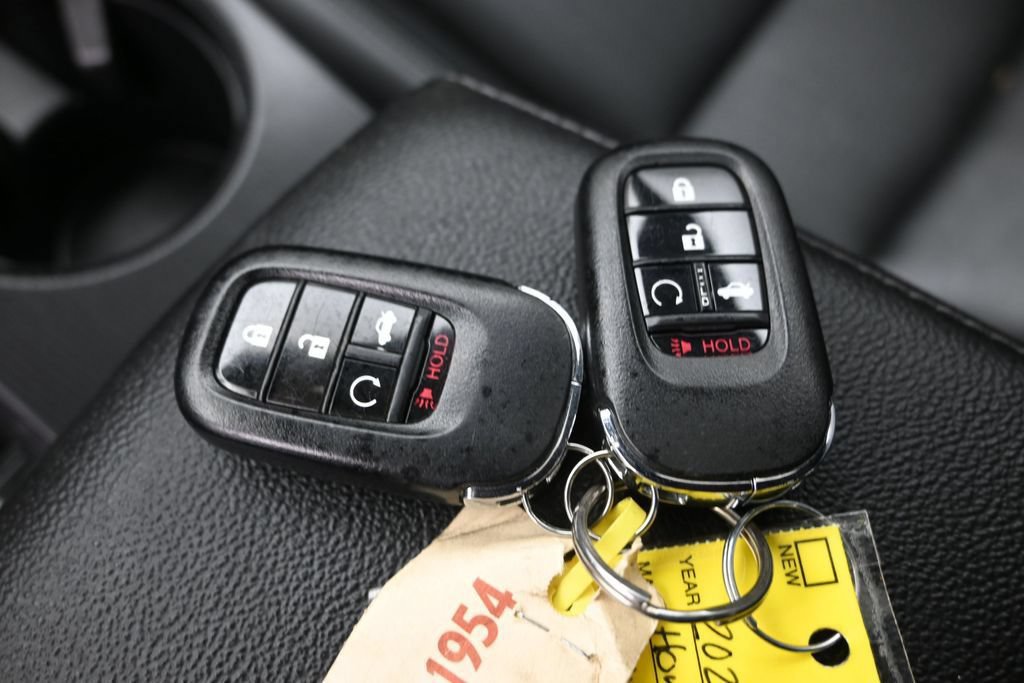 Used 2023 Honda Civic Touring image 13