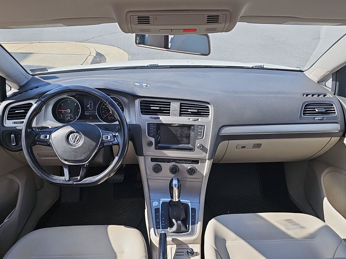 Used 2015 Volkswagen Golf TDI S FWD image 9