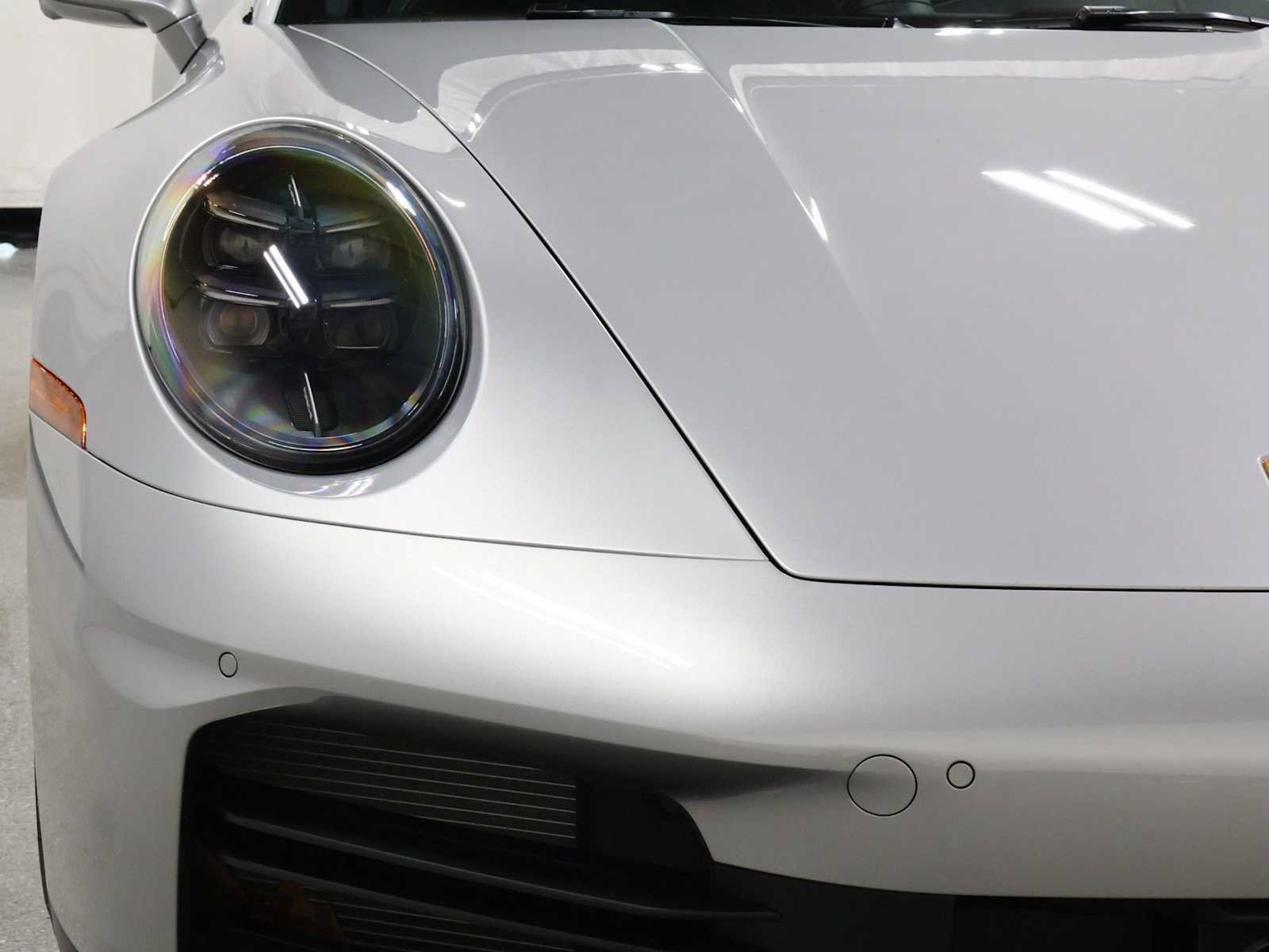 Certified 2025 Porsche 911 Carrera RWD image 15