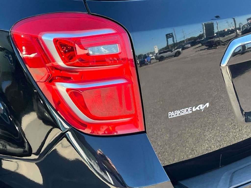 Used 2016 Chevrolet Equinox LT FWD image 37