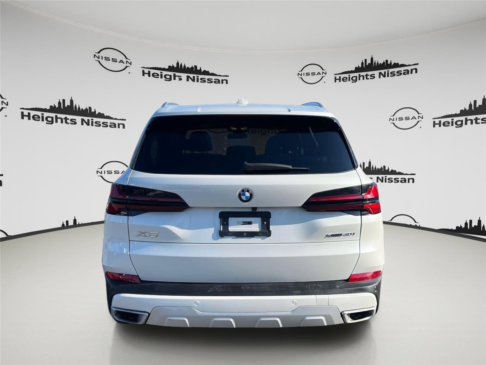 Used 2024 BMW X5 xDrive40i image 5